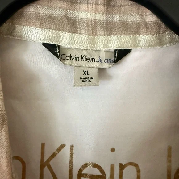 Calvin Klein Pink Flannel / Woman’s XL - Picture 2 of 5